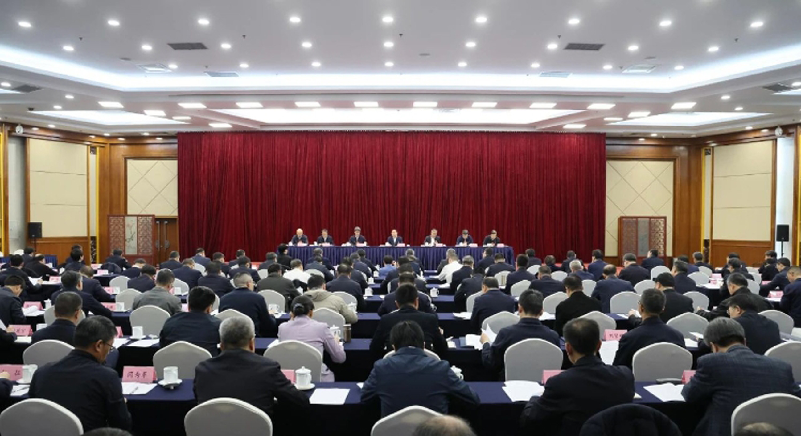 工信部：預(yù)計(jì)2024年規(guī)上工業(yè)增加值同比增長(zhǎng)5.7%左右